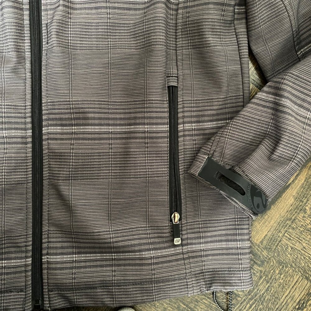 Point Zero Water Resistant Soft Shell Rain Jacket - Men's Small - Picture 3 of 13